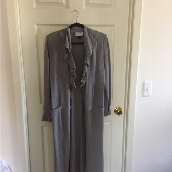 Long sweater - Picture 2 of 3